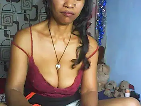 nene belle online show from February 9, 2026, 5:28 pm