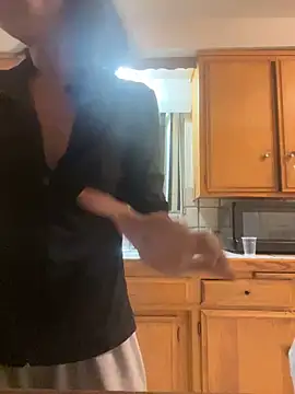 starrynikki online show from December 22, 2024, 1:55 am