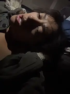 starrynikki online show from November 28, 2025, 2:09 pm