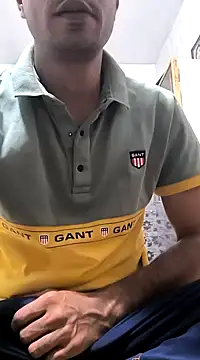 toxicboy121212 online show from March 19, 2025, 5:06 pm