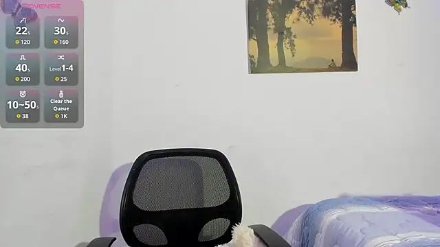 Mila-yang online show from April 21, 2026, 1:39 pm