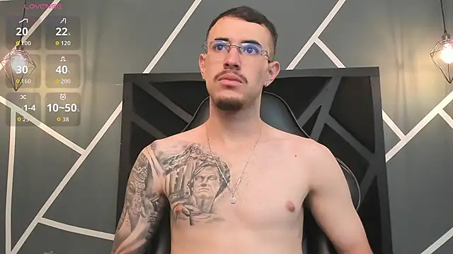 CodyWalkerR online show from September 24, 2025, 5:38 pm