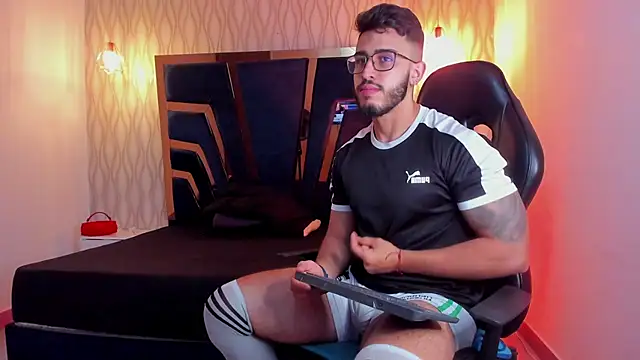 Liam Kleiin online show from February 10, 2026, 11:36 am