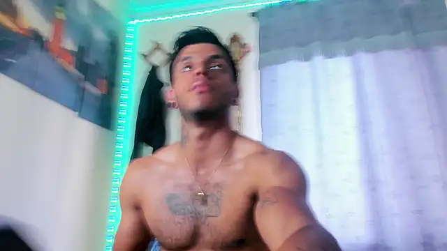 JuanBlade online show from January 30, 2025, 8:21 pm