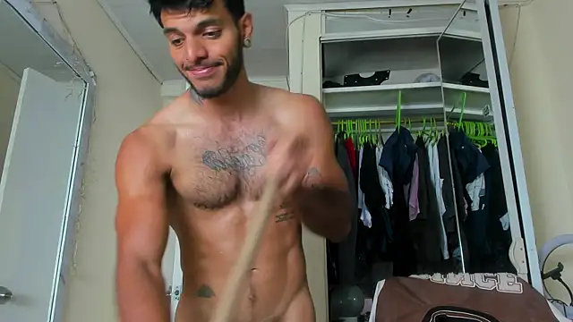 JuanBlade online show from March 22, 2025, 10:26 pm