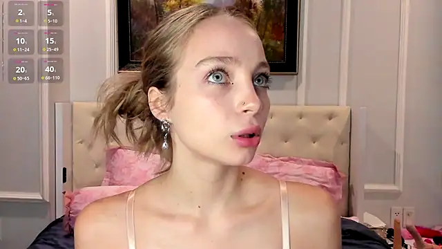 Snapshot of _LISA_BABYMETAL_ chatting on December 3, 2025, 4:42 am LISA BABYMETAL online show from December 3, 2025, 4:42 am