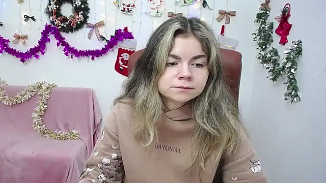 TinaRedly online show from December 20, 2025, 6:48 pm