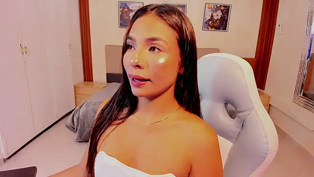 amira cute2 online show from December 22, 2025, 10:23 am