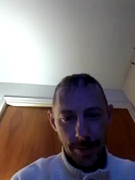 Snapshot of elmerfuddin87 chatting on October 21, 2025, 3:07 am elmerfuddin87 online show from October 21, 2025, 3:07 am