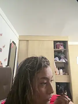 Snapshot of megan_collins96 chatting on June 12, 2026, 12:09 am megan collins96 online show from June 12, 2026, 12:09 am