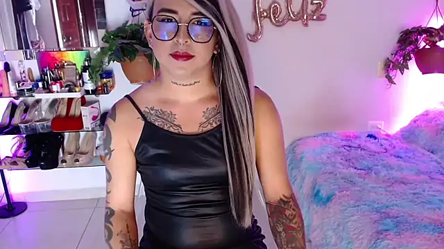 Laveneno ortiz07 online show from February 5, 2026, 12:04 am