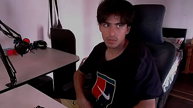 Thieves9 online show from December 2, 2024, 5:48 pm