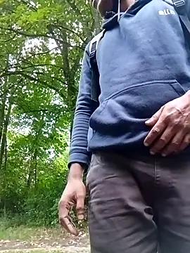 maleesa online show from September 12, 2025, 5:18 am