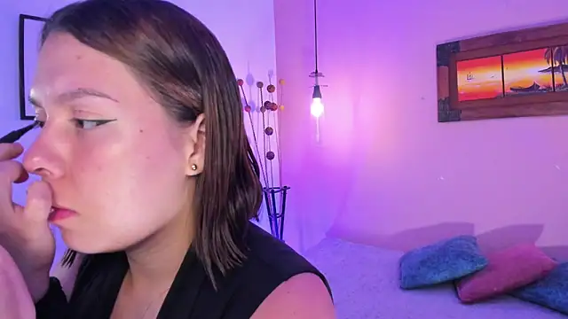 ArianaBaker online show from March 11, 2025, 12:06 pm