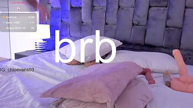 Chloe evans   online show from February 20, 2025, 7:19 pm