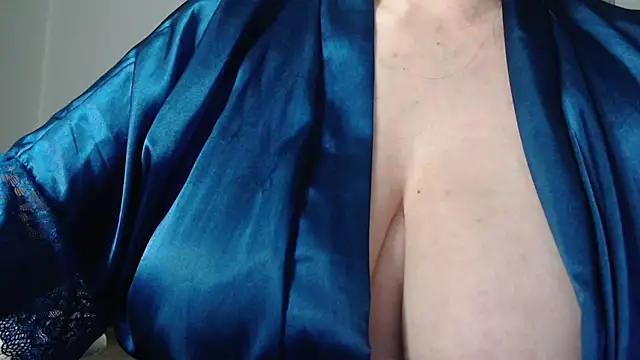 missdaniels online show from October 11, 2025, 2:11 am