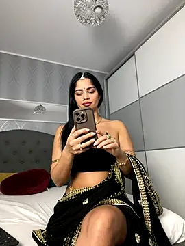  adelle online show from November 8, 2025, 10:59 am