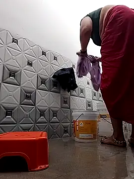 Snapshot of Archna-ji chatting on January 7, 2025, 8:13 am Archna-ji online show from January 7, 2025, 8:13 am