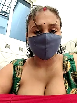 Snapshot of Archna-ji chatting on January 15, 2025, 5:40 am Archna-ji online show from January 15, 2025, 5:40 am