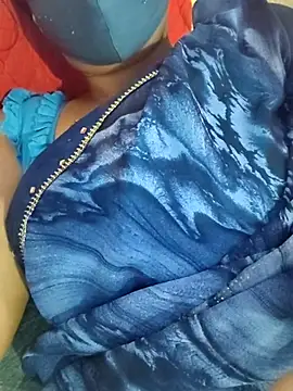 Snapshot of Archna-ji chatting on September 21, 2025, 5:47 pm Archna-ji online show from September 21, 2025, 5:47 pm