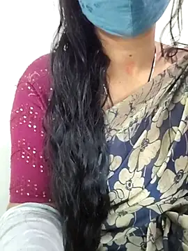 Snapshot of Archna-ji chatting on November 25, 2025, 4:23 am Archna-ji online show from November 25, 2025, 4:23 am