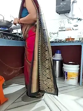 Snapshot of Archna-ji chatting on December 23, 2025, 1:47 am Archna-ji online show from December 23, 2025, 1:47 am