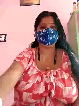 Snapshot of Kayra_34 chatting on February 9, 2025, 3:11 am Kayra 34 online show from February 9, 2025, 3:11 am