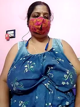 Snapshot of Kayra_34 chatting on October 19, 2025, 6:58 am Kayra 34 online show from October 19, 2025, 6:58 am