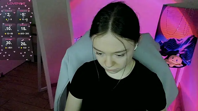 Florence meow online show from February 22, 2025, 7:34 am