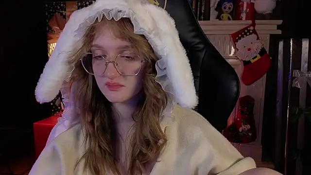 ELLIEJAY online show from December 20, 2024, 11:37 pm