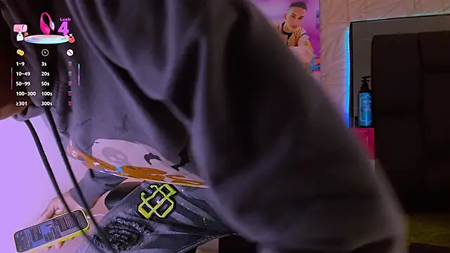 dilan alfonzo online show from December 2, 2025, 7:42 pm