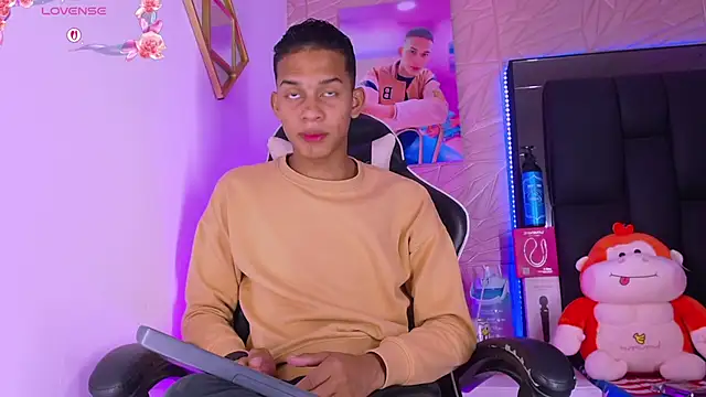 dilan alfonzo online show from March 29, 2026, 4:34 am