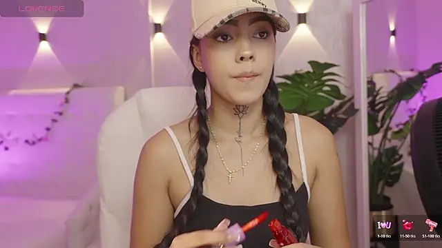 miagomezweb1 online show from January 15, 2026, 1:16 pm