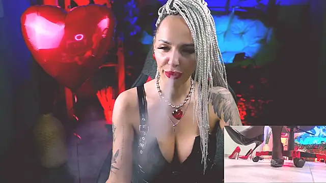 MonicaMaxwel online show from February 15, 2025, 3:17 pm