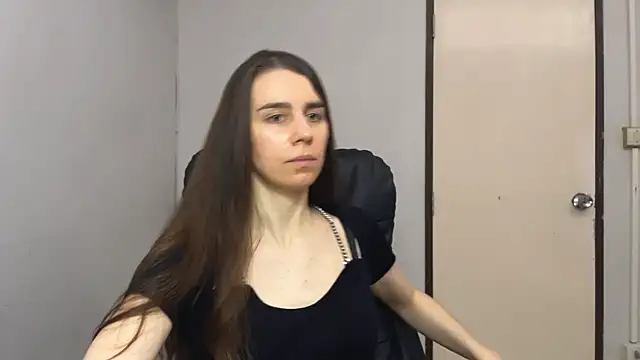 SassyJessi online show from October 28, 2025, 4:05 am