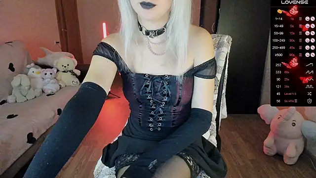 shimizyre    online show from September 8, 2025, 5:56 pm