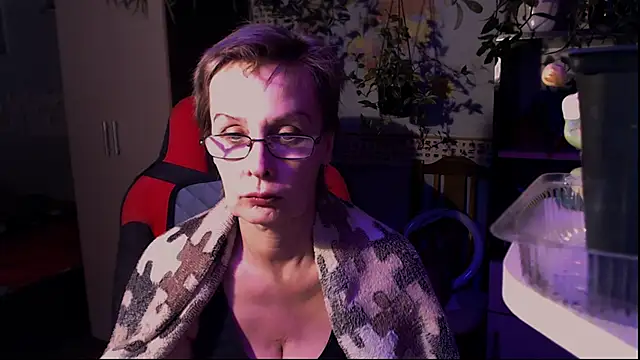 HelgaHimmell online show from May 31, 2026, 7:15 pm