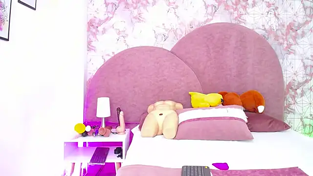 LexaDeRusso online show from March 17, 2025, 7:48 pm