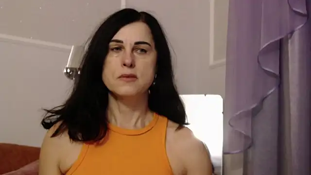 MonicaMelano online show from November 28, 2025, 5:21 am