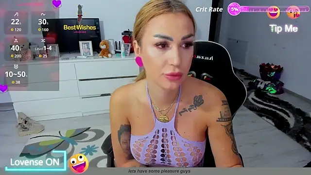 Snapshot of GlossyDiamondX chatting on September 18, 2025, 2:57 am GlossyDiamondX online show from September 18, 2025, 2:57 am