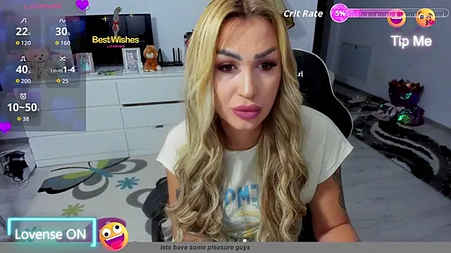 Snapshot of GlossyDiamondX chatting on September 27, 2025, 2:38 am GlossyDiamondX online show from September 27, 2025, 2:38 am