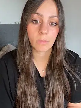 Snapshot of Loella-Rose chatting on September 27, 2025, 1:38 pm Loella-Rose online show from September 27, 2025, 1:38 pm