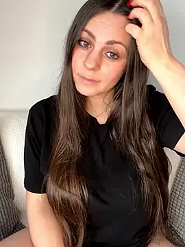 Snapshot of Loella-Rose chatting on January 11, 2026, 1:38 pm Loella-Rose online show from January 11, 2026, 1:38 pm