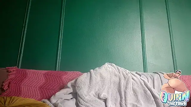 quinnmariexo online show from December 21, 2025, 5:09 pm