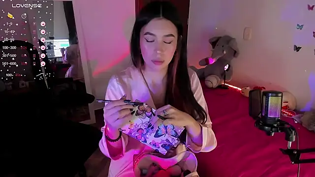 Snapshot of youpinkgirl_ chatting on December 31, 2024, 1:57 am youpinkgirl online show from December 31, 2024, 1:57 am