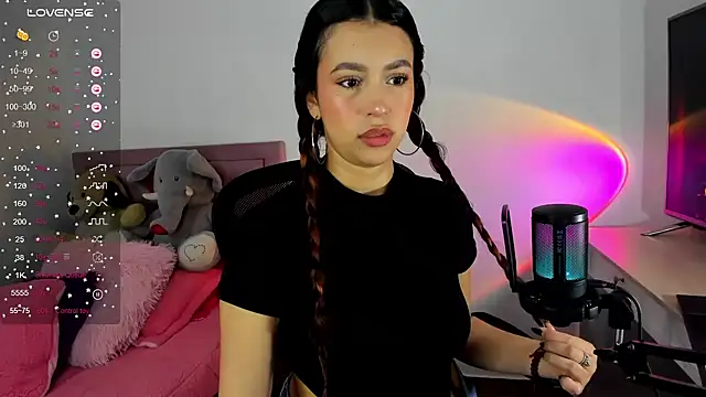 Snapshot of youpinkgirl_ chatting on January 20, 2025, 11:10 pm youpinkgirl online show from January 20, 2025, 11:10 pm