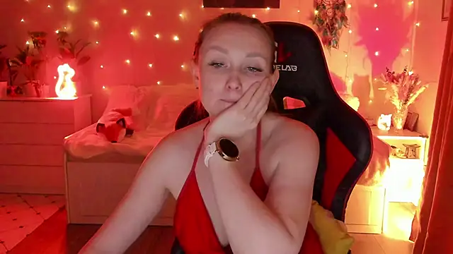 desperatehousewife   online show from January 25, 2025, 3:30 pm