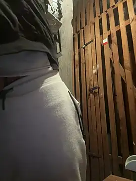 czruz online show from March 10, 2025, 4:35 pm