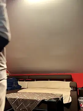 czruz online show from October 3, 2025, 8:28 pm