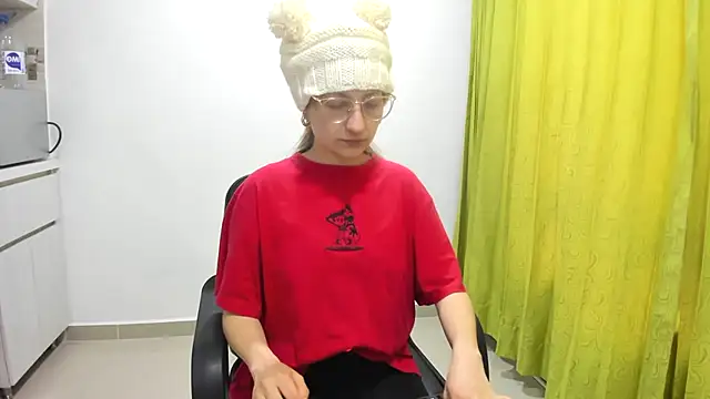 Adele johnsonn1 online show from January 21, 2025, 12:07 pm